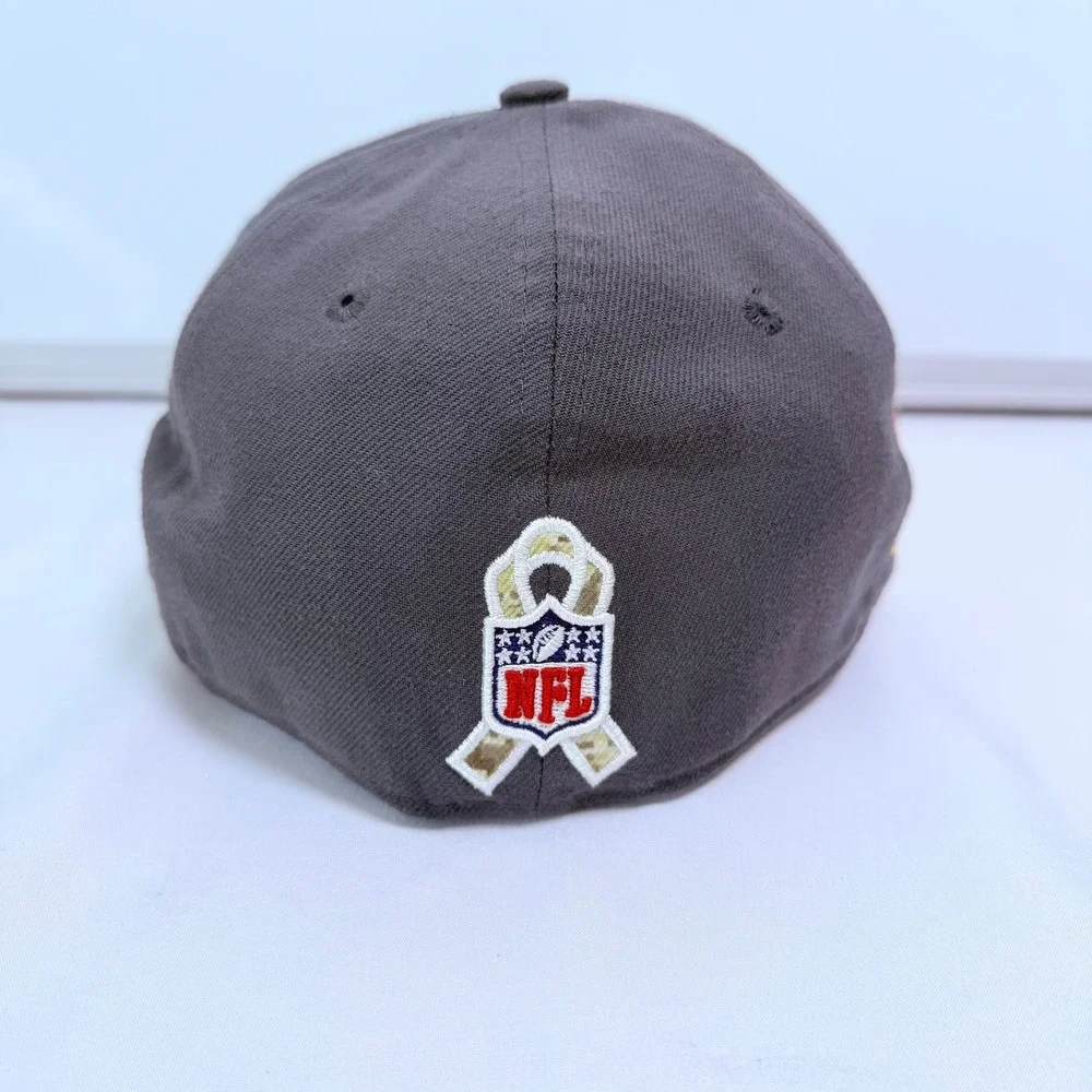 New Era 59FIFTY Low Profile LA Rams Salute to Service Fitted Hat 7 3/8 Grey Camo